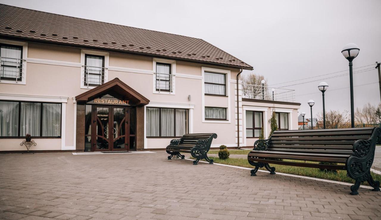 Роляда Hotell Tysmenytsia Exteriör bild