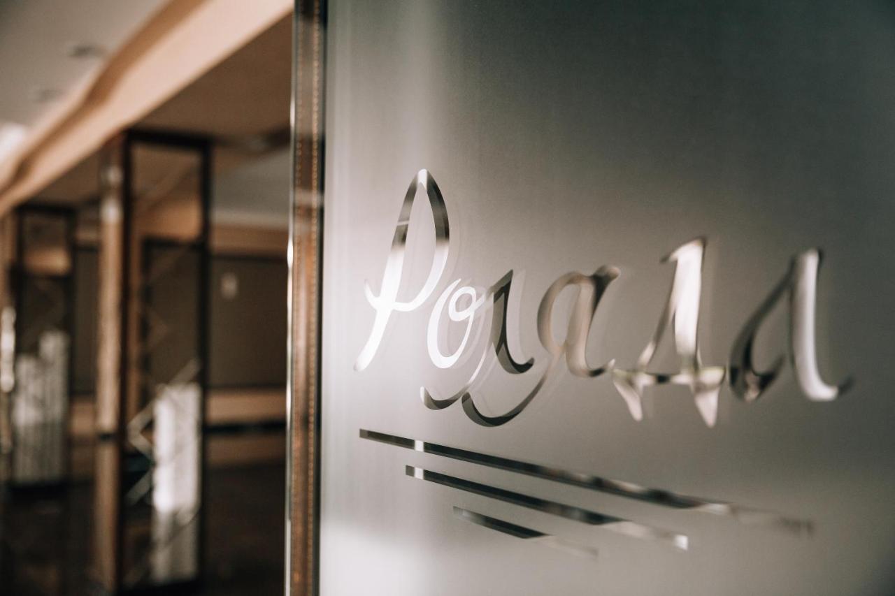 Роляда Hotell Tysmenytsia Exteriör bild